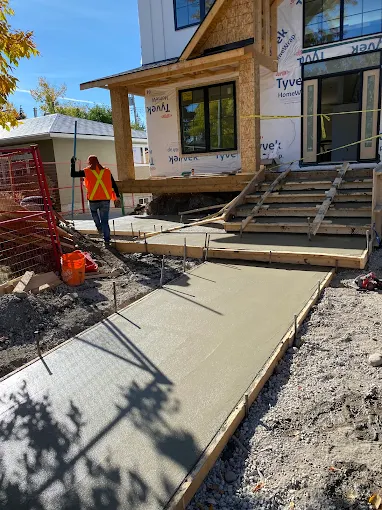 New build walkway pour in Calgary — AACWORKX Concrete & Landscaping